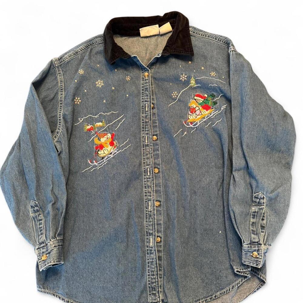 Vintage Basic Editions holiday 100% cotton denim button up